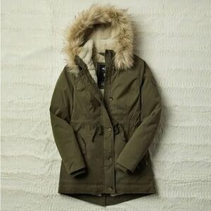 Hollister By Abercrombie&fitch Cozy-lined Parka Faux Fur Coat Jacket